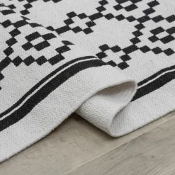 Clearance Dywanik w romby biało-czarny SCANDI 50x80 cm