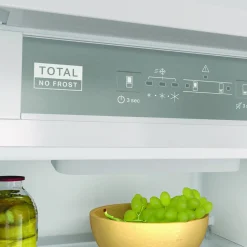 WHIRLPOOL Lodówki^Lodówka do zabudowy 6 zmysł WHC18T322