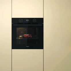 WHIRLPOOL Piekarniki^Piekarnik do zabudowy z hydrolizą czarny OMK58HU1B