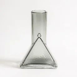 Sale Wazon szklany geometryczny szary 23 cm